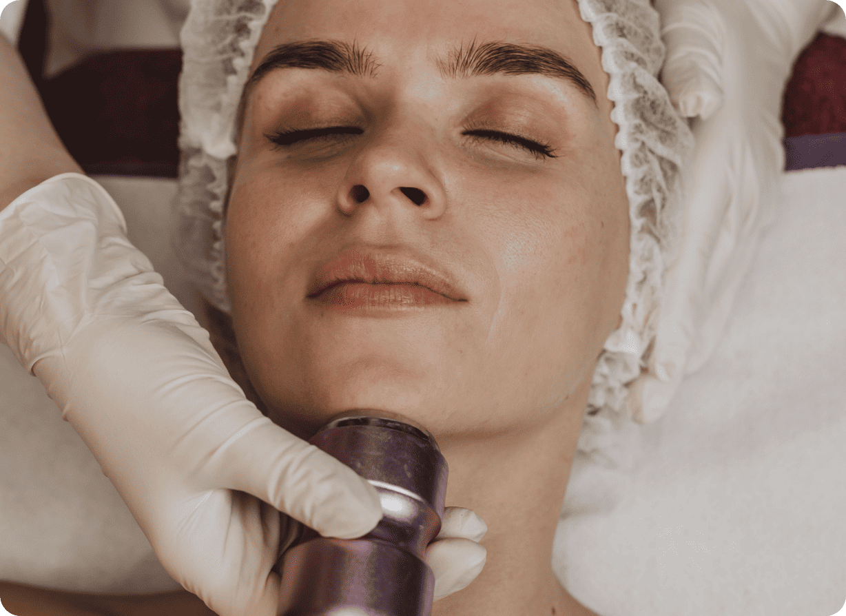 tratamientos-esteticos https://xn--policlnicaveca-5lb.es/wp-content/uploads/2026/02/tratamientos-esteticos.png